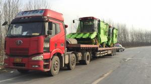 三河市的客戶訂購的穗莖兼收玉米收獲機(jī)